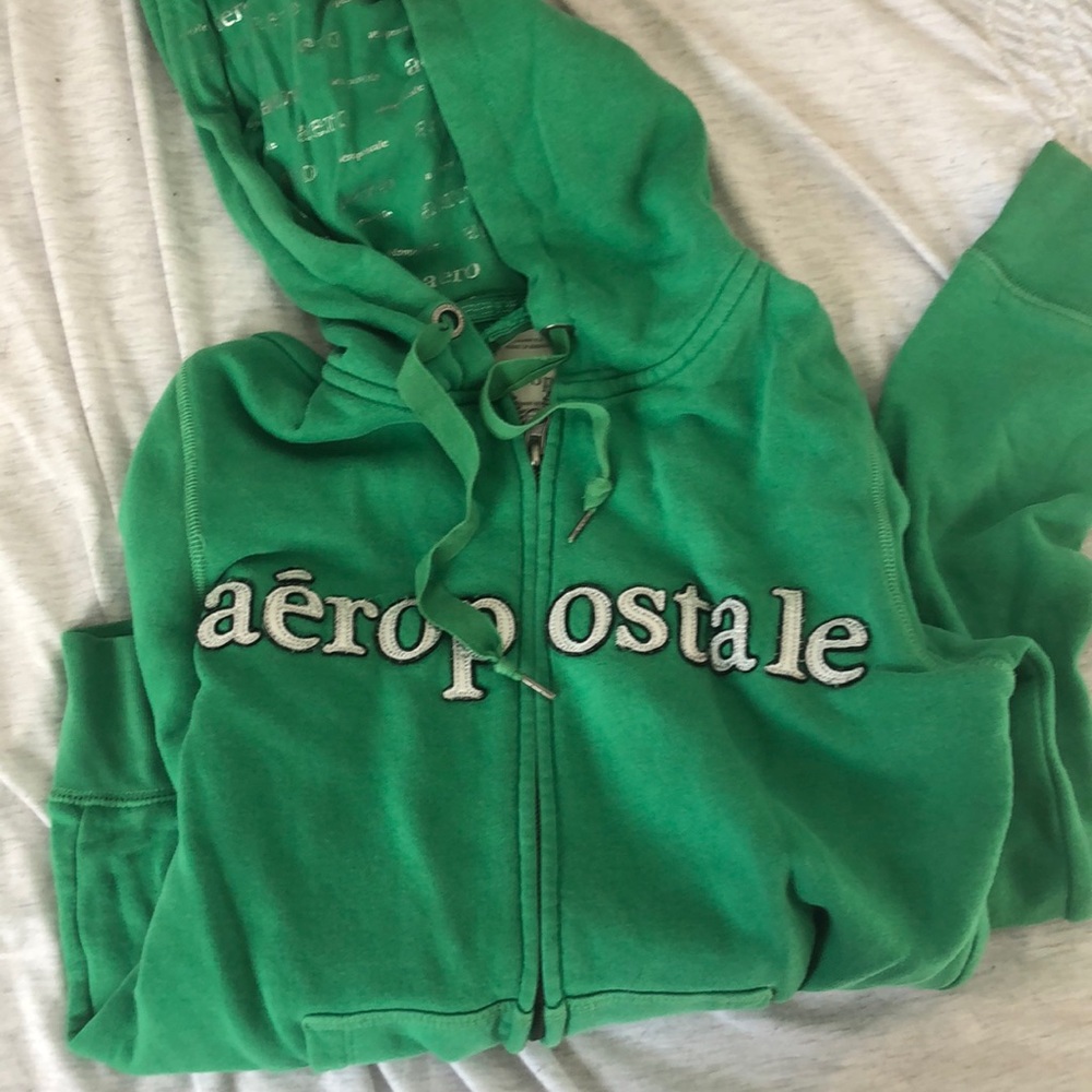 Aeropostale zip up